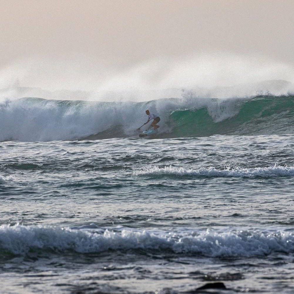 334055365_2721235038017603_8677790491673589709_n Riding in big waves