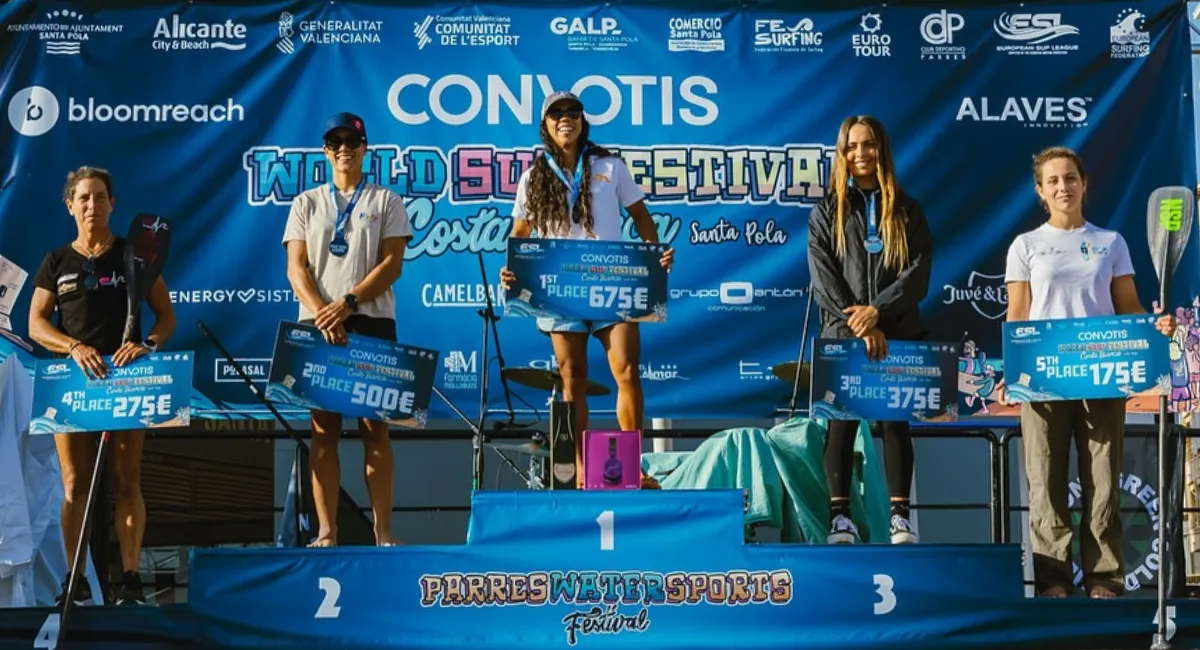 Women Podium